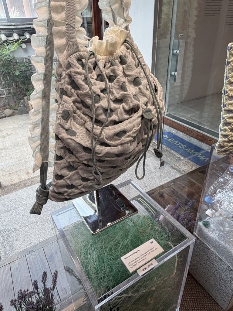 PLEATSMAMA